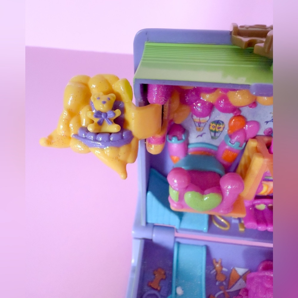 1996 Vintage Polly Pocket - Toy land 99% complete - Picture 12 of 14